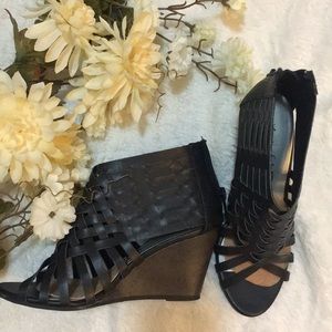 Black sandals
